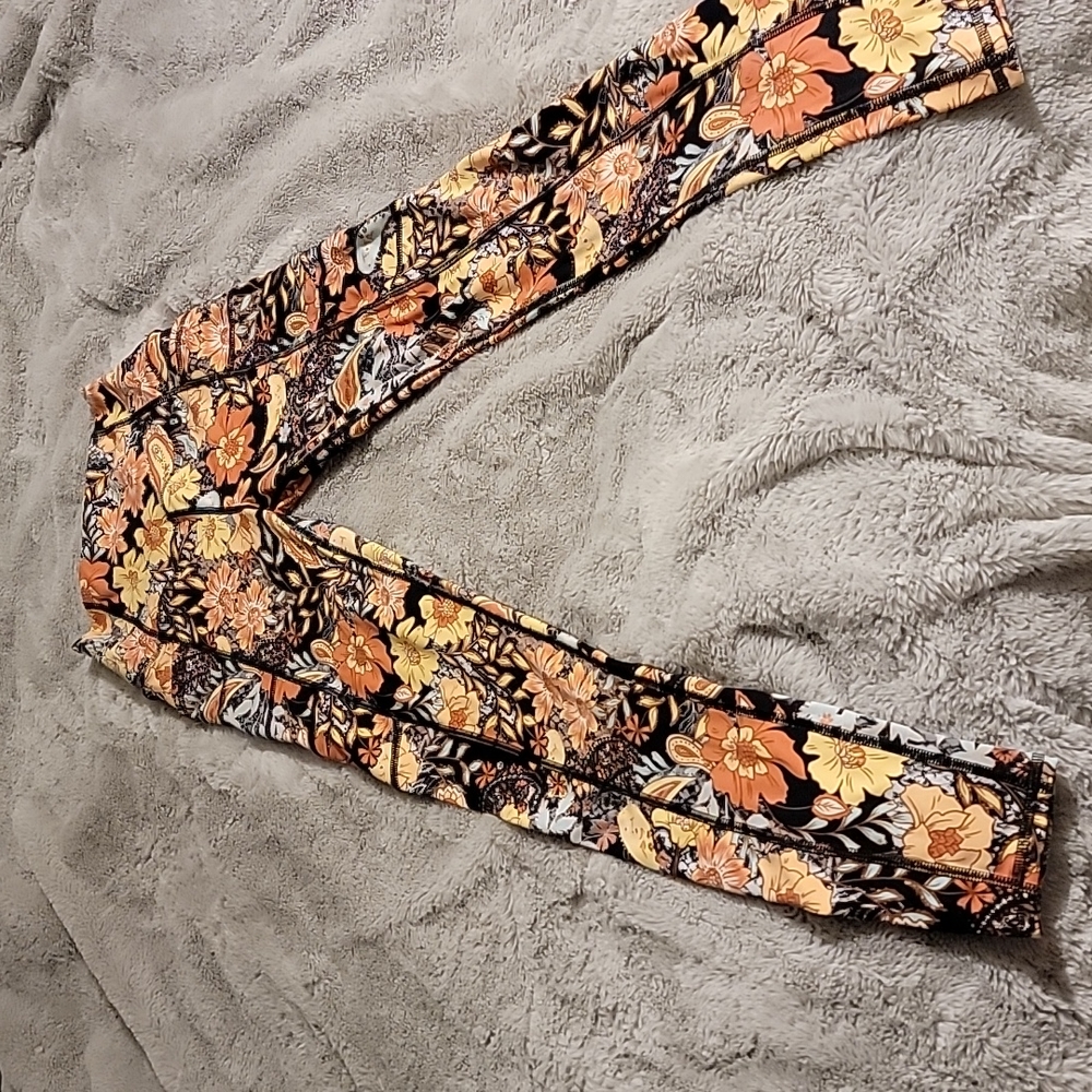 High rise leggings w/tags